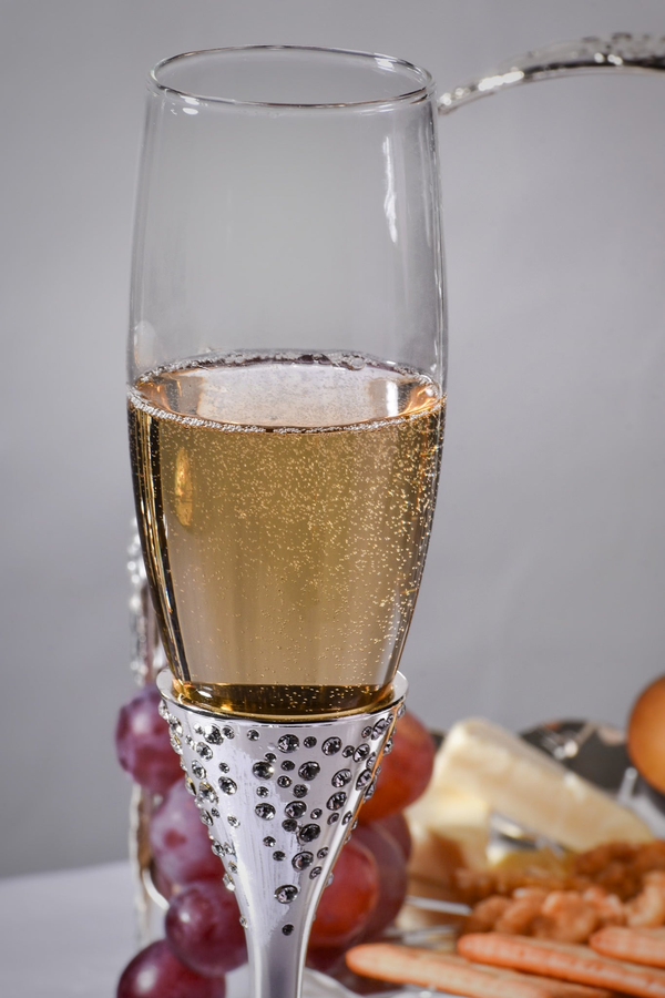 Wine & Dine