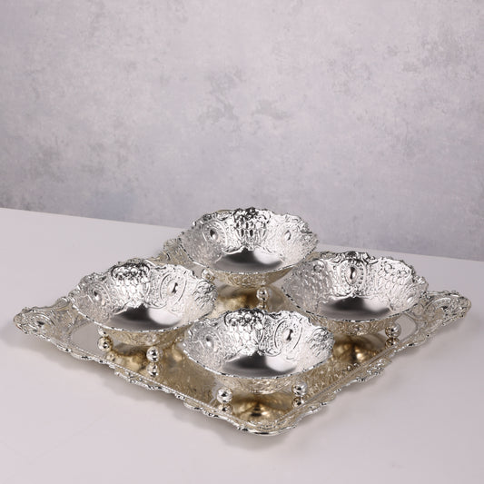 Textured 4 Bowls & Tray set