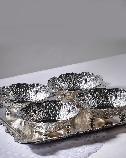 Textured 4 Bowl Tray set