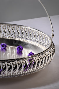 Round Platter With Handle