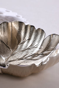 Maple Leaf Serving Bowls (Set of 2) Large