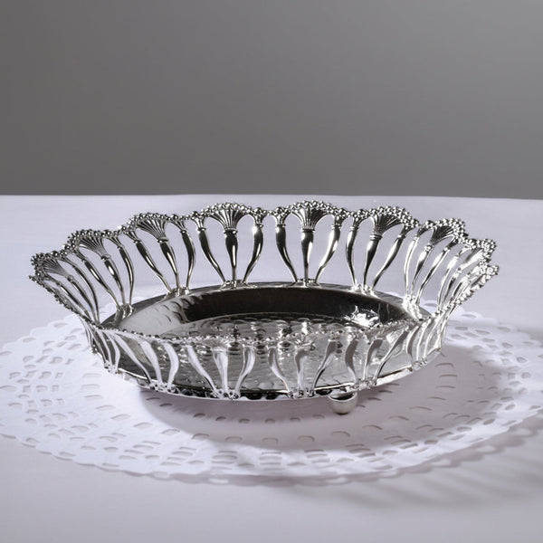 Classic Fruit/Flower Basket